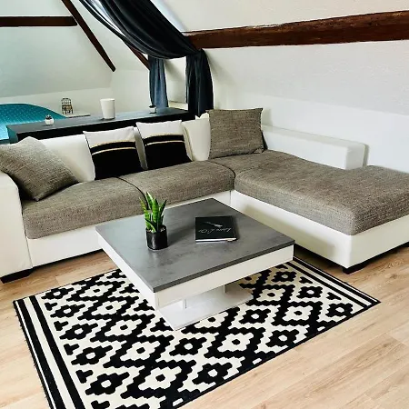 Chez Claire Et Cyril ゾウルツ・レ・バン